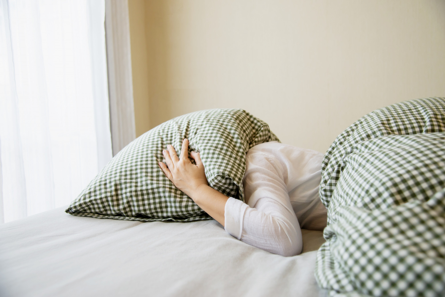 What does insufficient sleeping make with a brain?