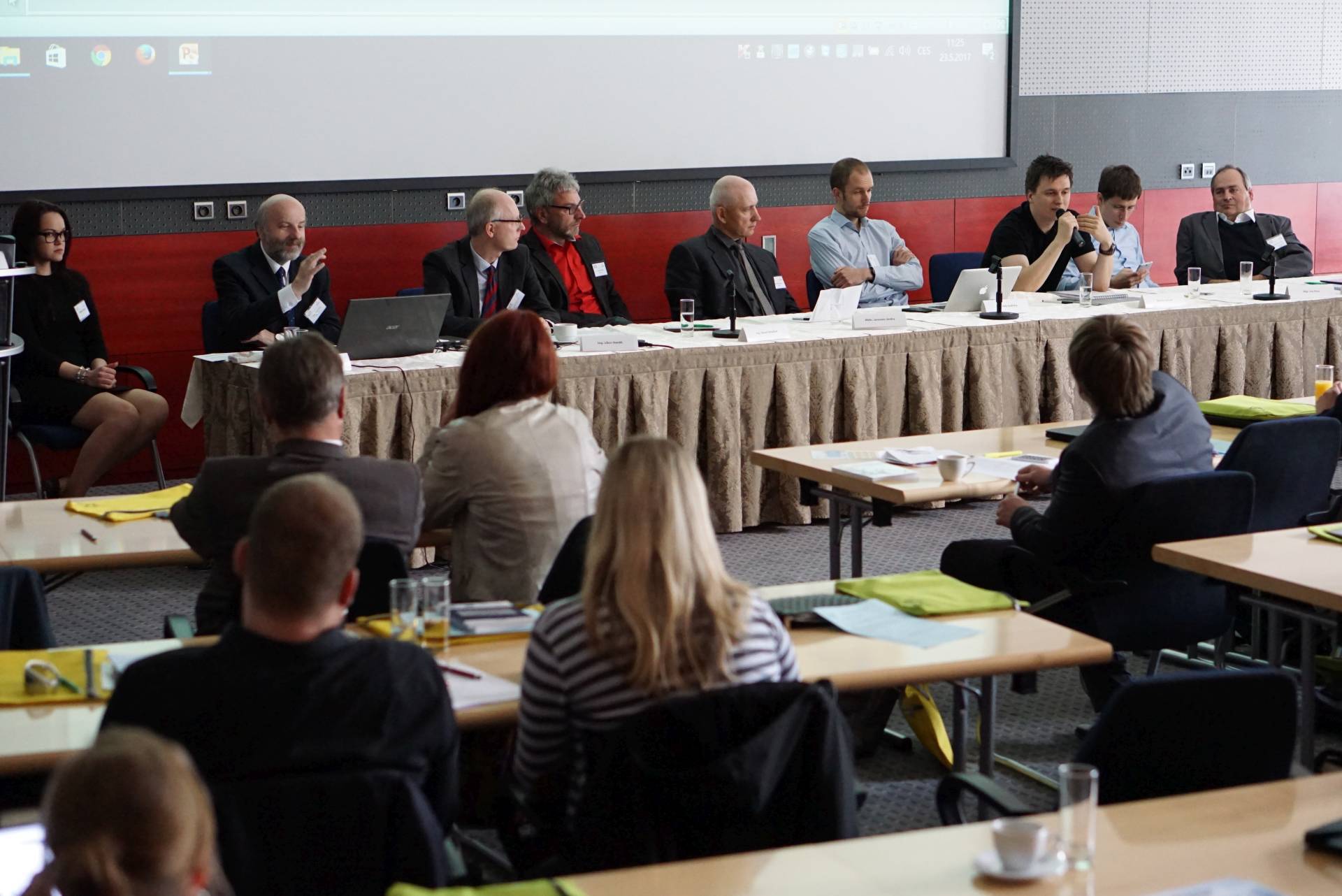 E-learning forum